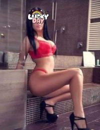 Eliza 25 ani